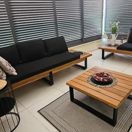 Apartment Levant *